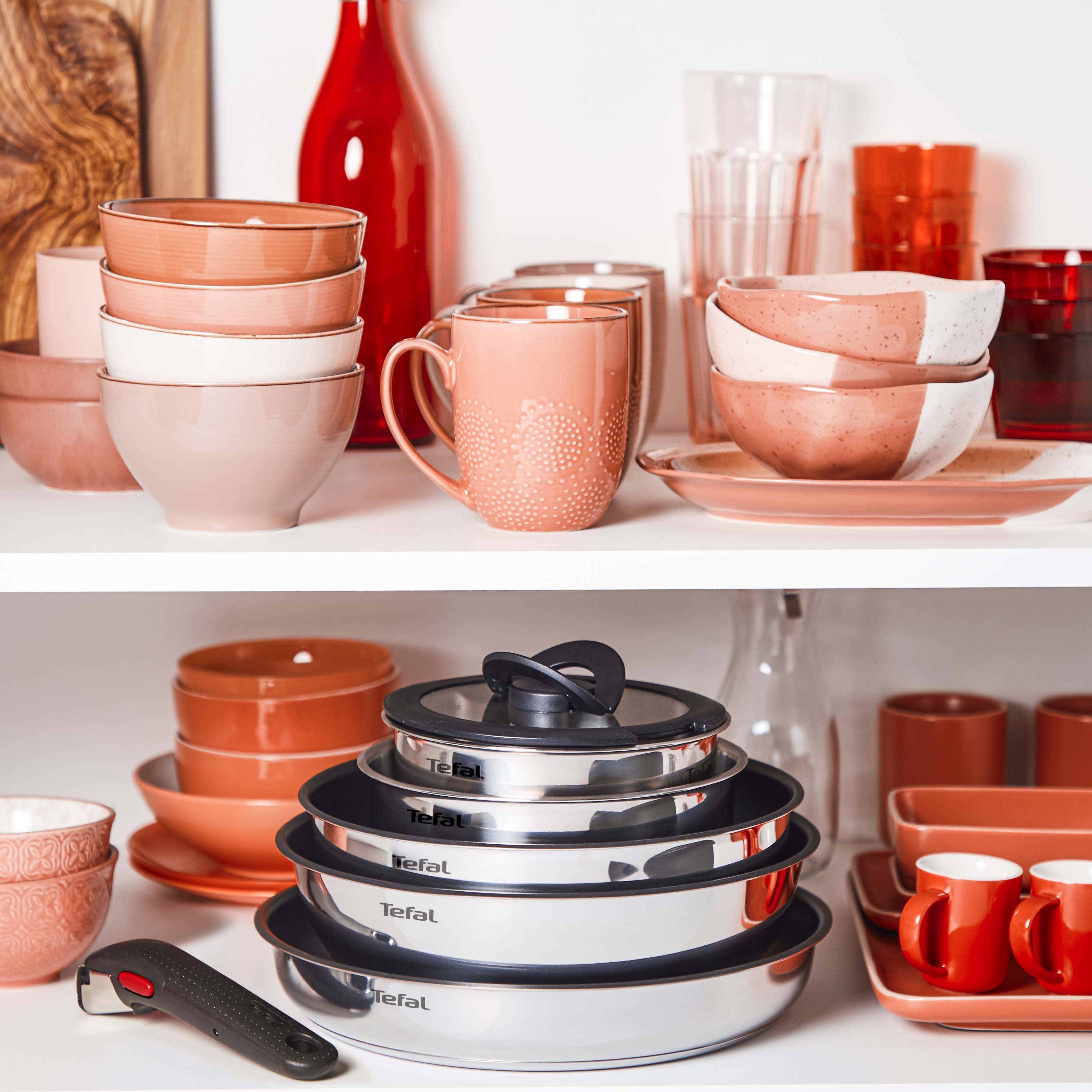 Spara upp till 50% mer plats med stapelbara kokkärl