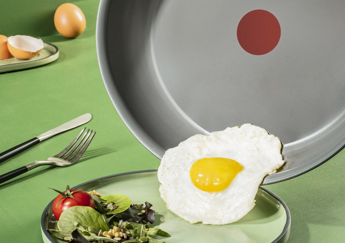 Keramiska stekpannor Tefal: högsta kvalitet i varje kök