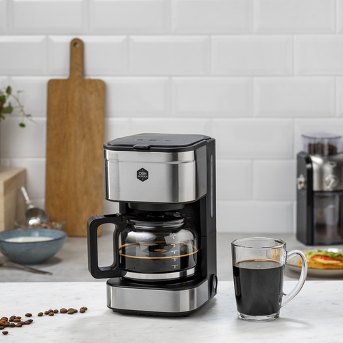 Coffee Prio Liten Kaffebryggare Svart/Silver 6 koppar 
