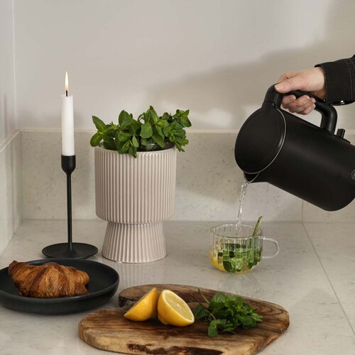 Thermo Protect vattenkokare svart 1,5L