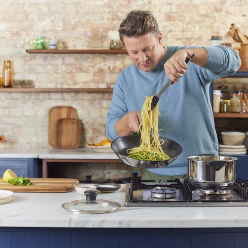 Jamie Oliver Everyday Kitchen Stainless Steel set 7 pcs. (FP 28 cm, Stewpots 16/20/24 cm w. 3 lids)