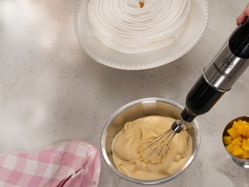 Infiny Force Pro Stavmixer -Bägare, visp, minihackare, samt tillbehör för puréer ingår