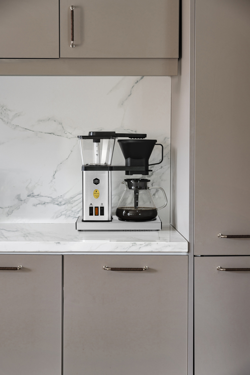Förstå varför du ska avkalka din kaffebryggare