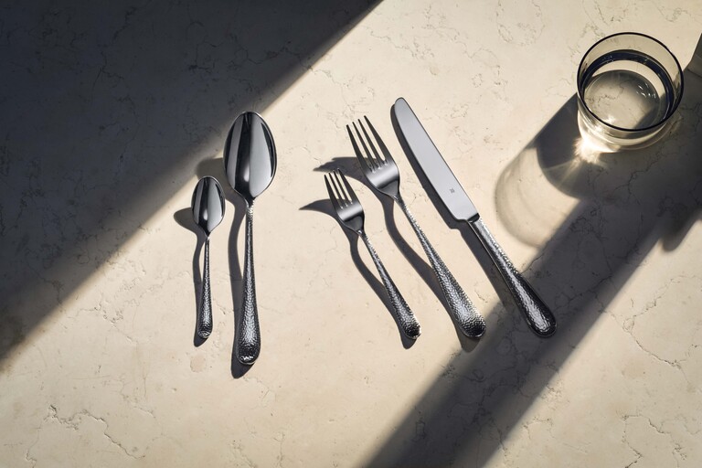 Uppseendeväckande design