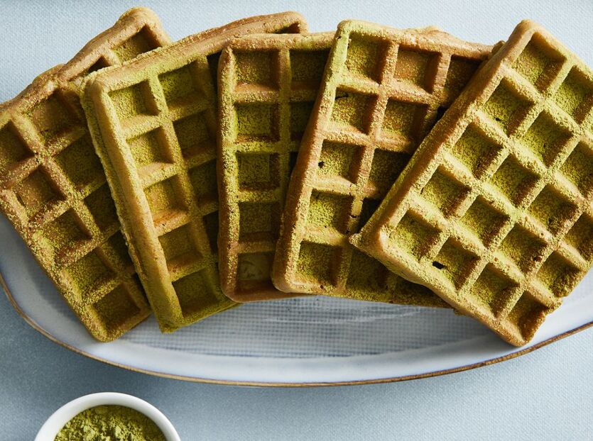 Krispiga våfflor med matcha