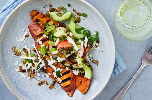 Grillad sötpotatis med fetaostsallad Easy BBQ sides