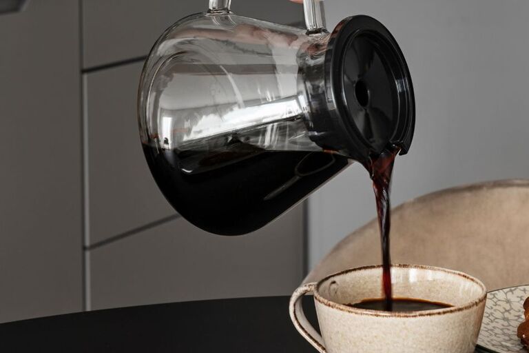 Därför bör vi respektera kaffebönan och slutföra bryggprocessen på bästa sätt.