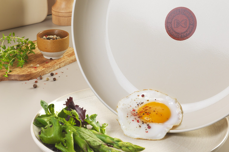 Den keramiska beläggningen