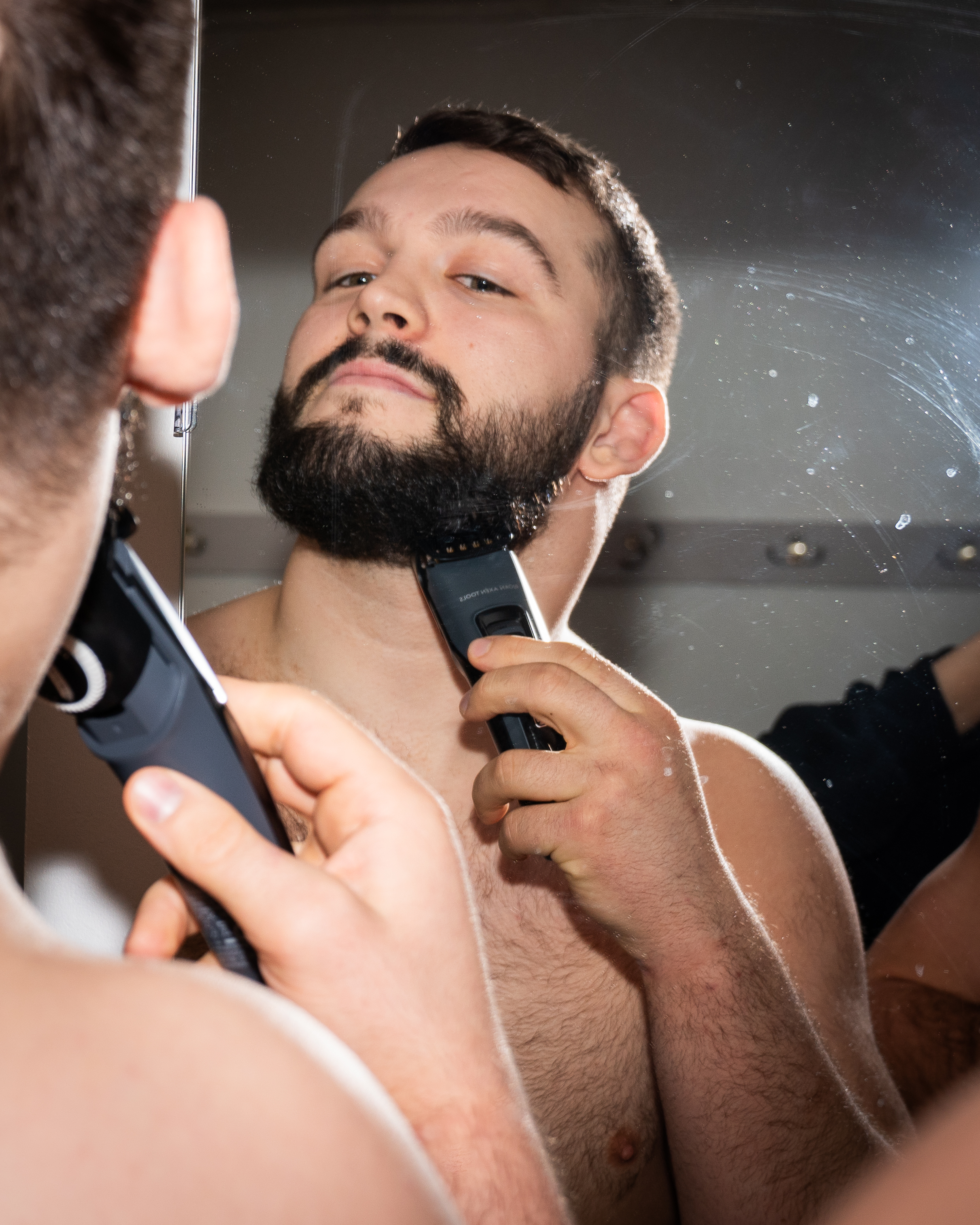 Styla ditt skägg -  Björn Axén Tools Beard & Hair Grooming Kit är ett proffesionellt barberkit framtagen av stylister på Björn Axén. 