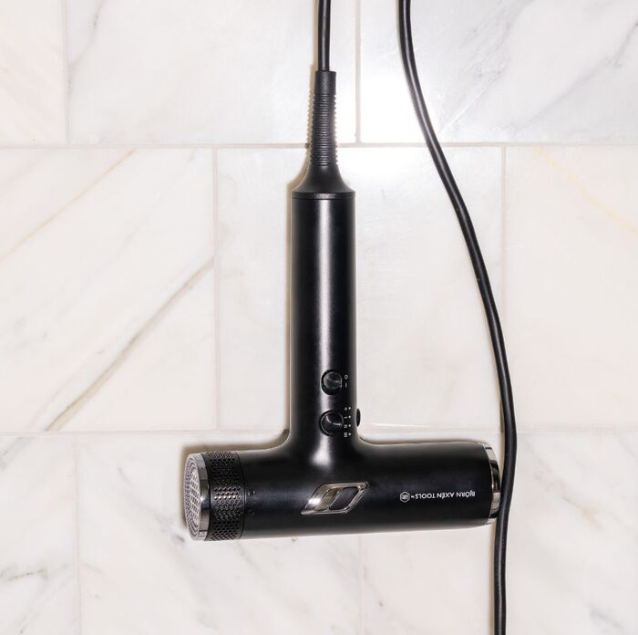 Revolutionera din styling med Nano hårfön