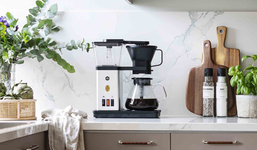 Hur avkalkar man sin kaffebryggare?