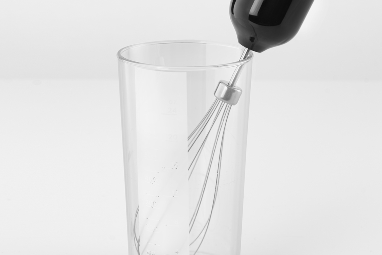 Levereras med 500 ml minihackare,